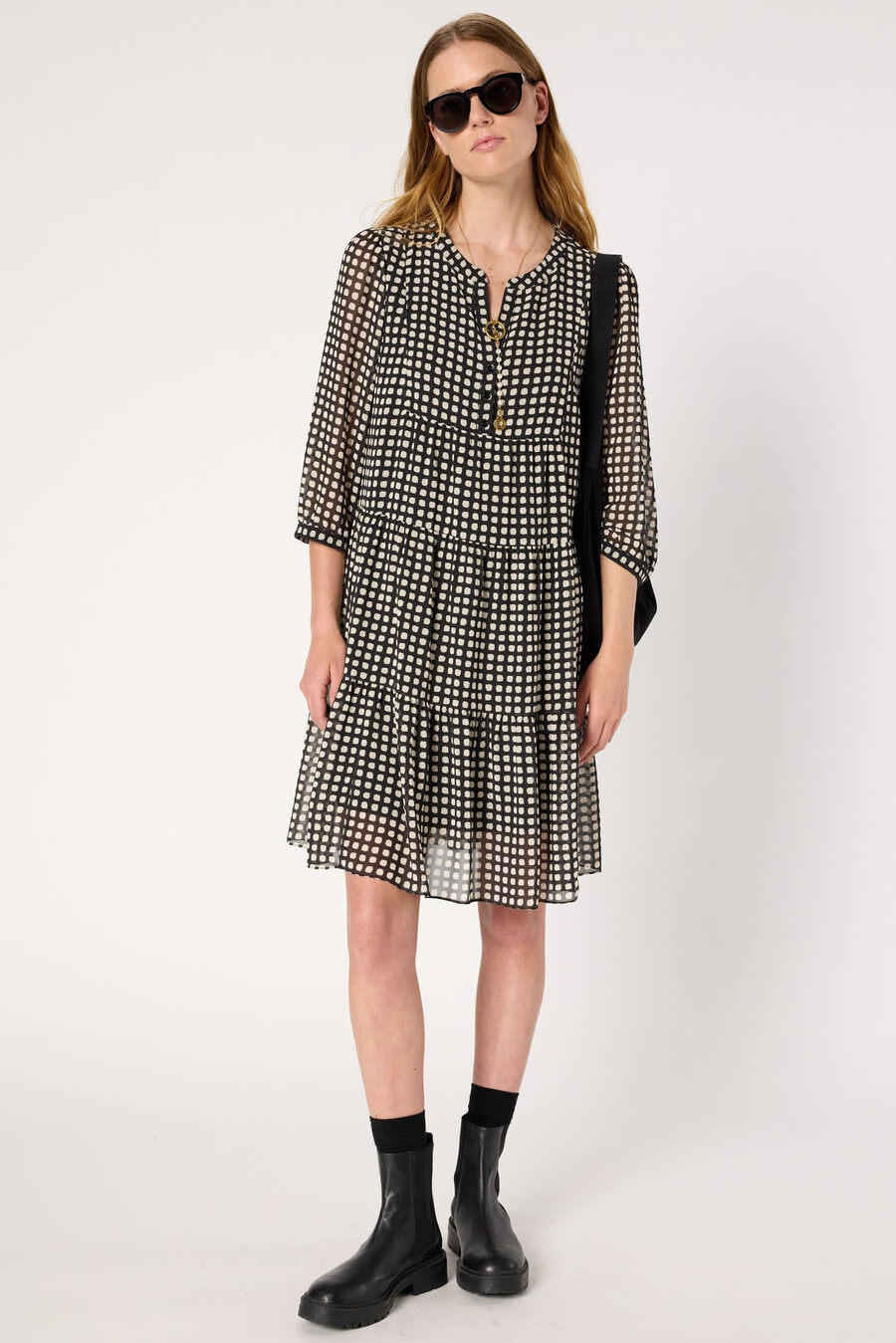robe courte à pois graphiques - lira