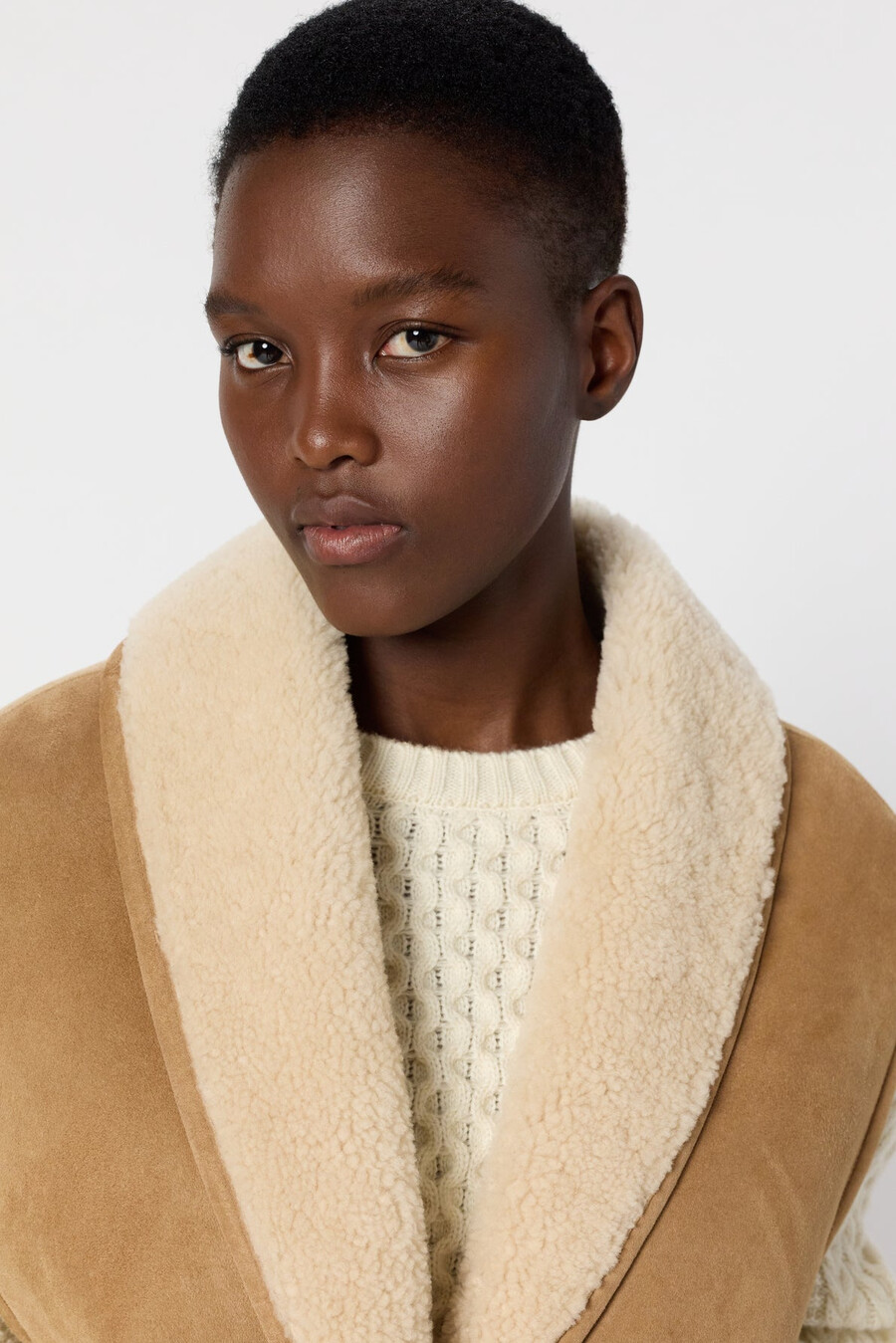 veste sans manches en peau lainée - lydia