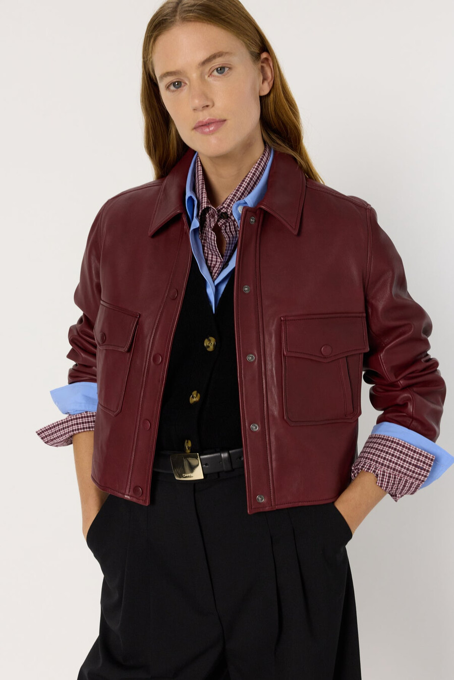 veste courte en cuir bordeaux - noeve