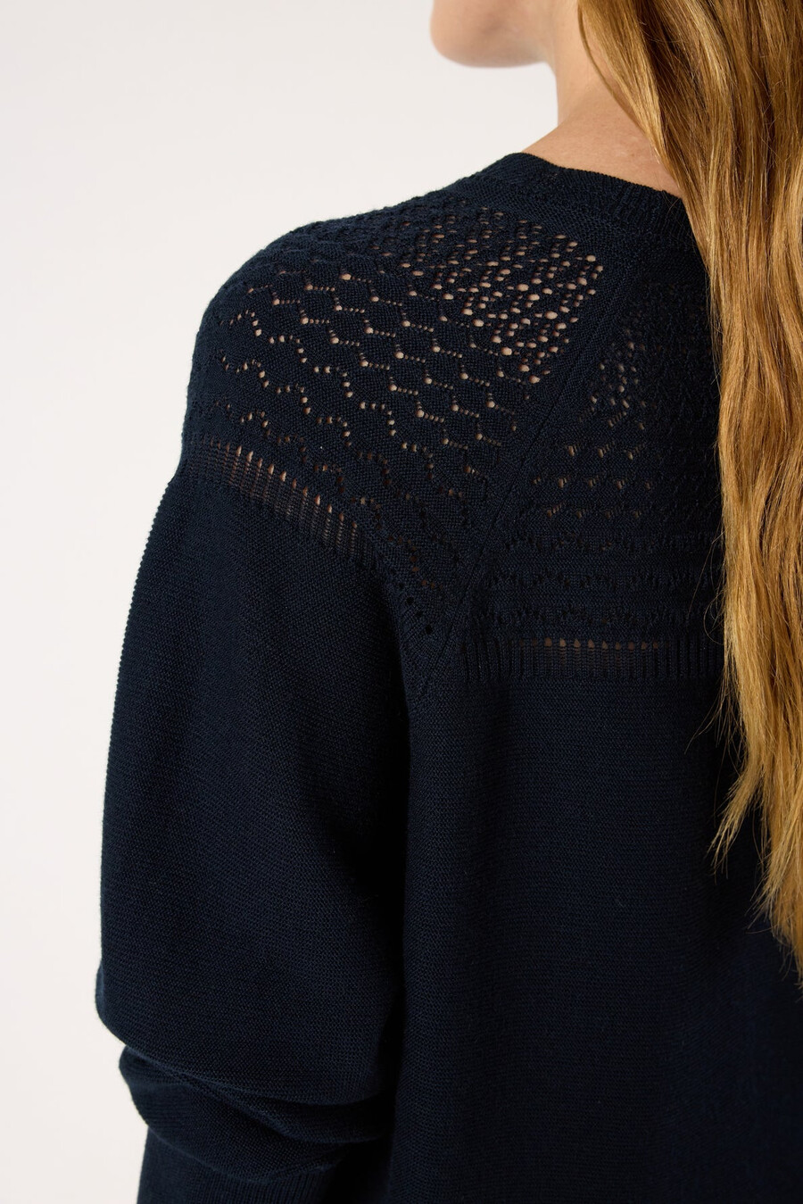 pull à motifs ajourés - eleo