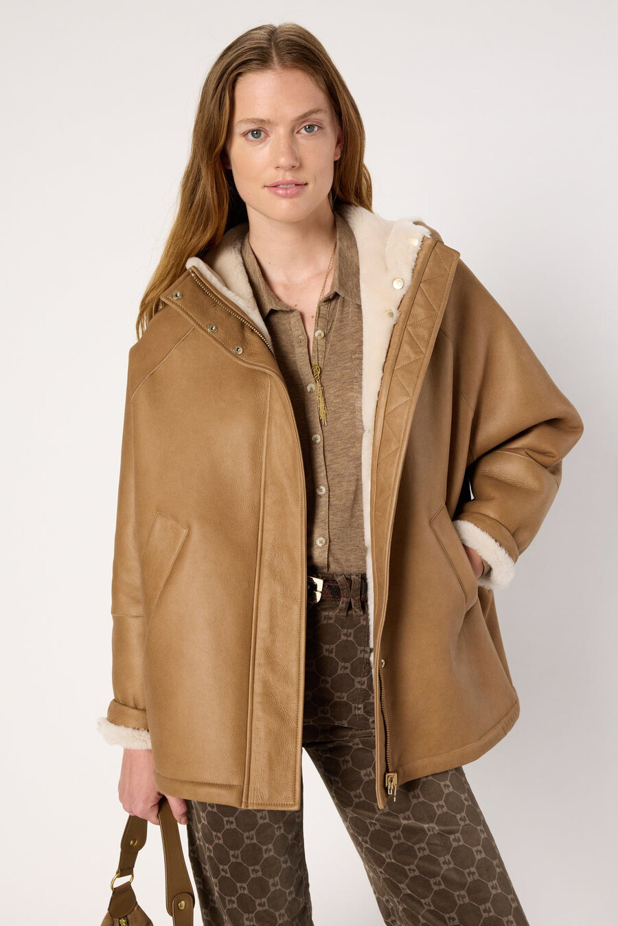 manteau court en peau lainée - margaux