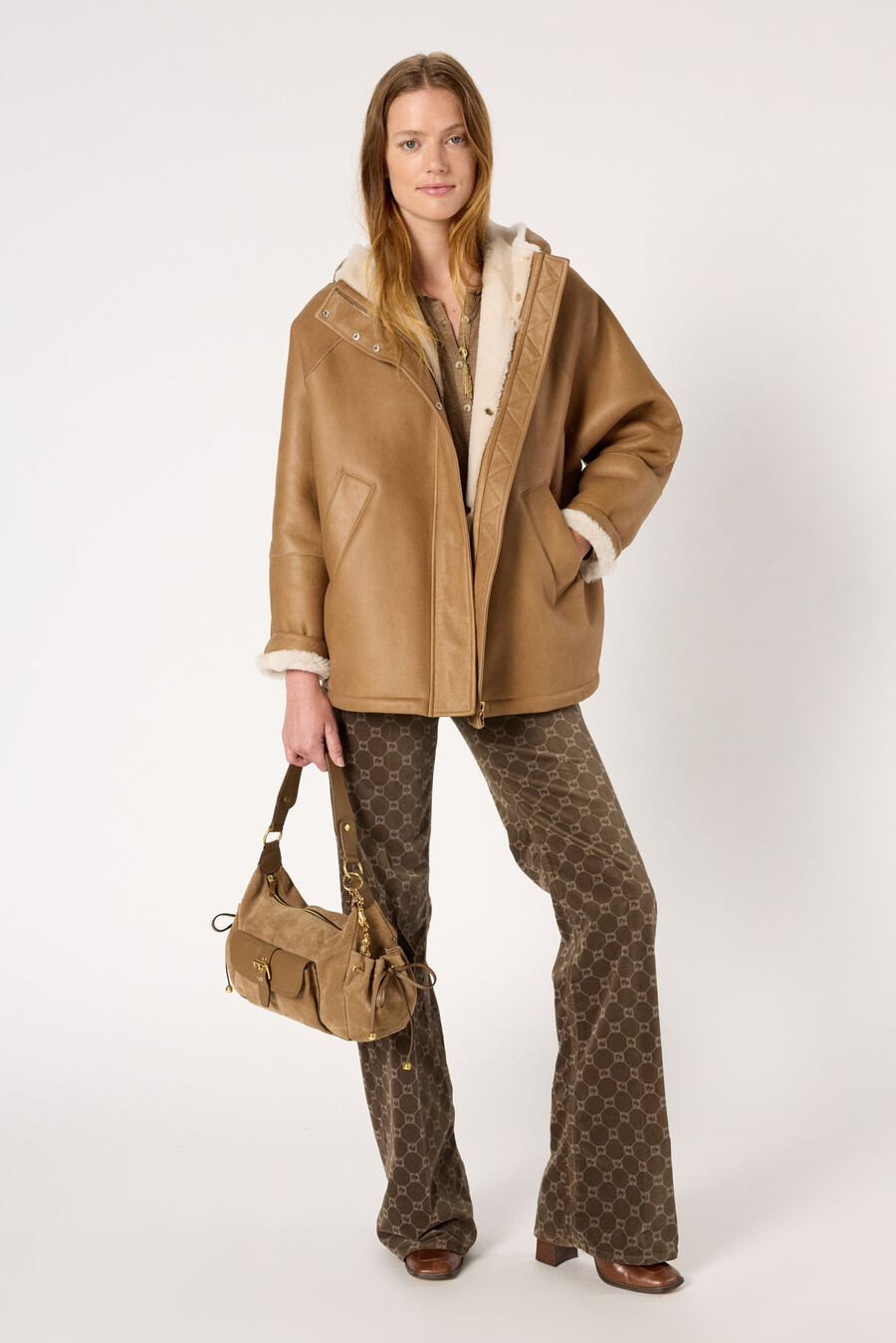 manteau court en peau lainée - margaux