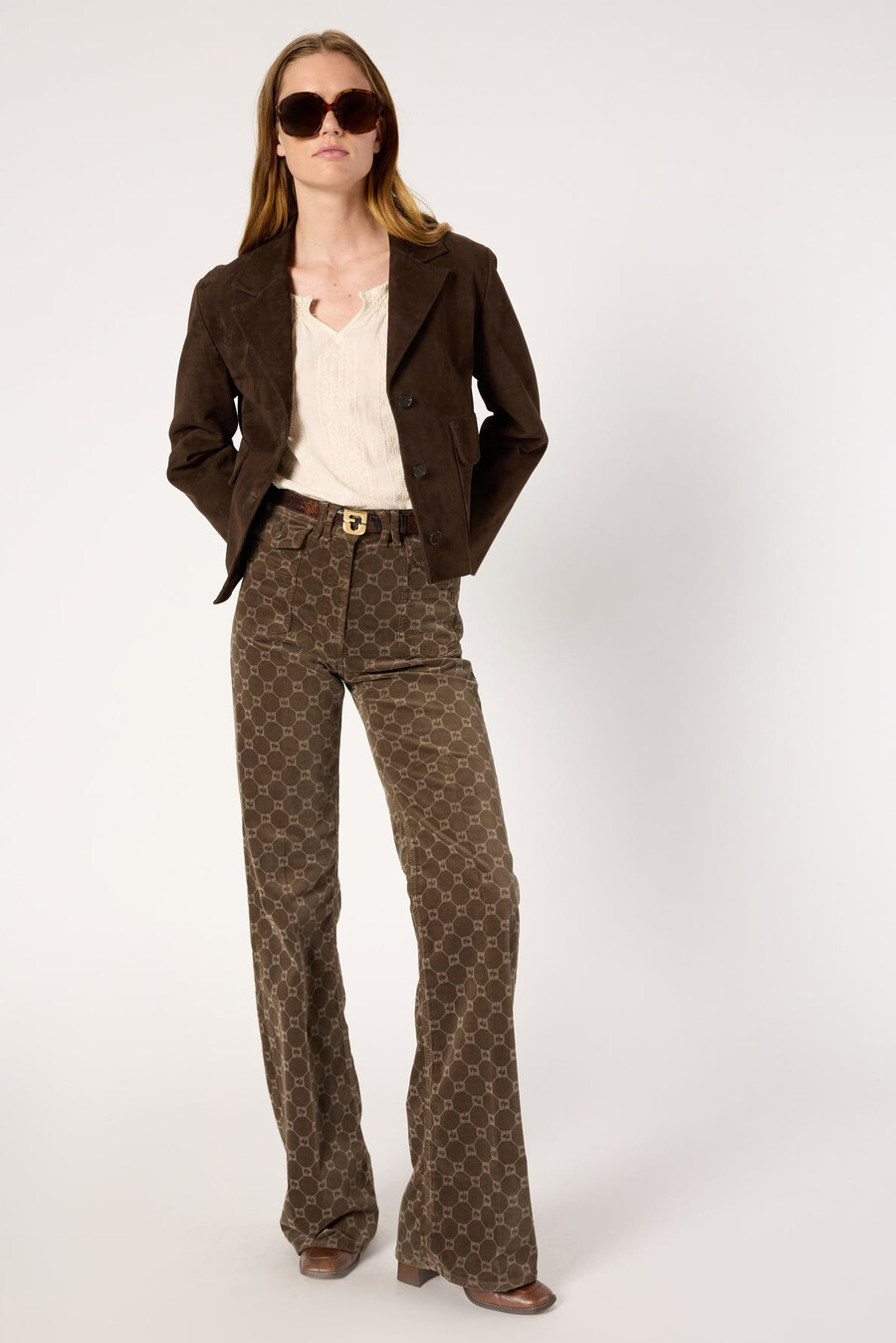 pantalon évasé en velours côtelé avec monogramme - anna