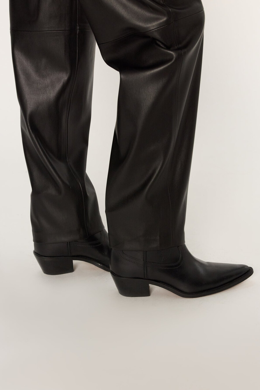 pantalon droit en similicuir - carmen