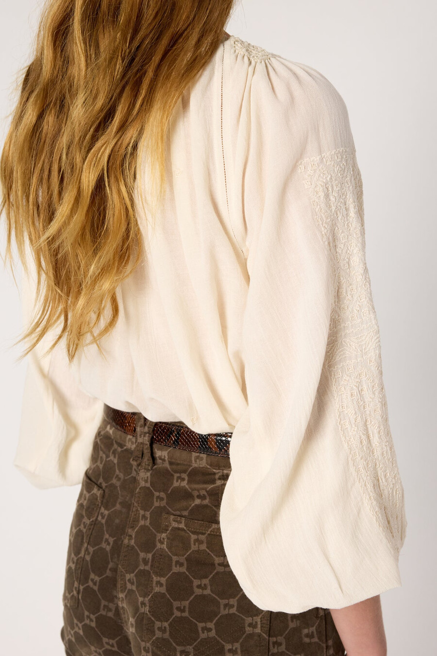 blouse brodée à large encolure - aglae