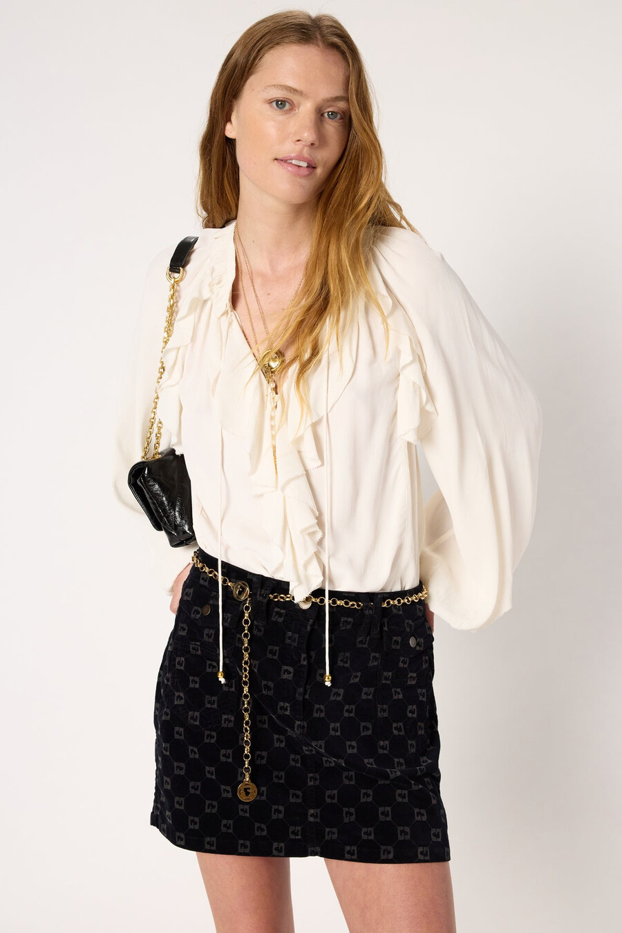 chemise en satin à volants - agnella